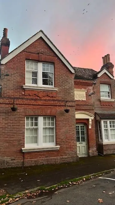 Station House-Hinton Admiral Villa Christchurch  Christchurch (Dorset)